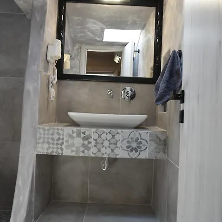 Apartament Unique Traditional Stone House