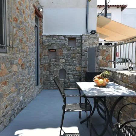 Appartamento Unique Traditional Stone House