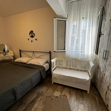 Appartamento Unique Traditional Stone House Città di Skiathos